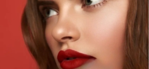 Best lipstick color for auburn hair